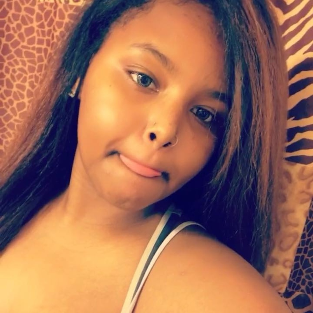 Meet your Posher, Lashauntay